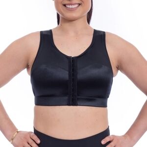 NWT Enell Front Close High Impact Sports Bra